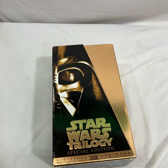 Vintage Star Wars Trilogy Special Gold Edition 1997 Vhs Box Set Factory Sealed - Picture 5 of 11
